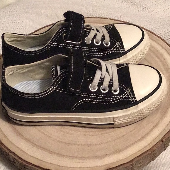 Babaya , tennis shoes, new without tag size 26 or size 10 toddlers boys - Picture 4 of 7